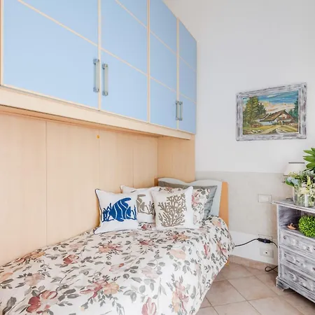 Terrace In Simple Duplex Viareggio